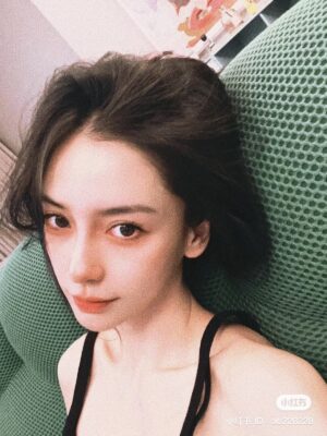 angela baby1