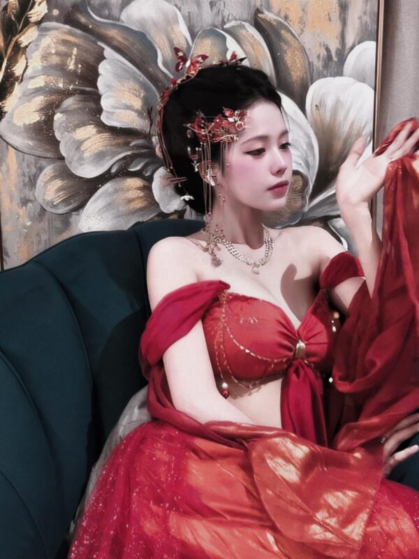 Phong Cách Cosplay "Sexy Quyến Rũ"