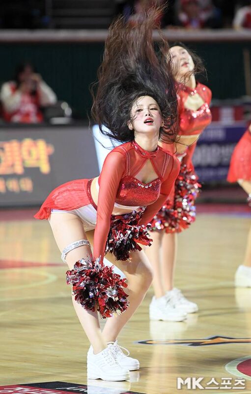  https://www.beportsquad.com/kim-jung-won-co-dong-vien-boc-lua-nhat-korea/