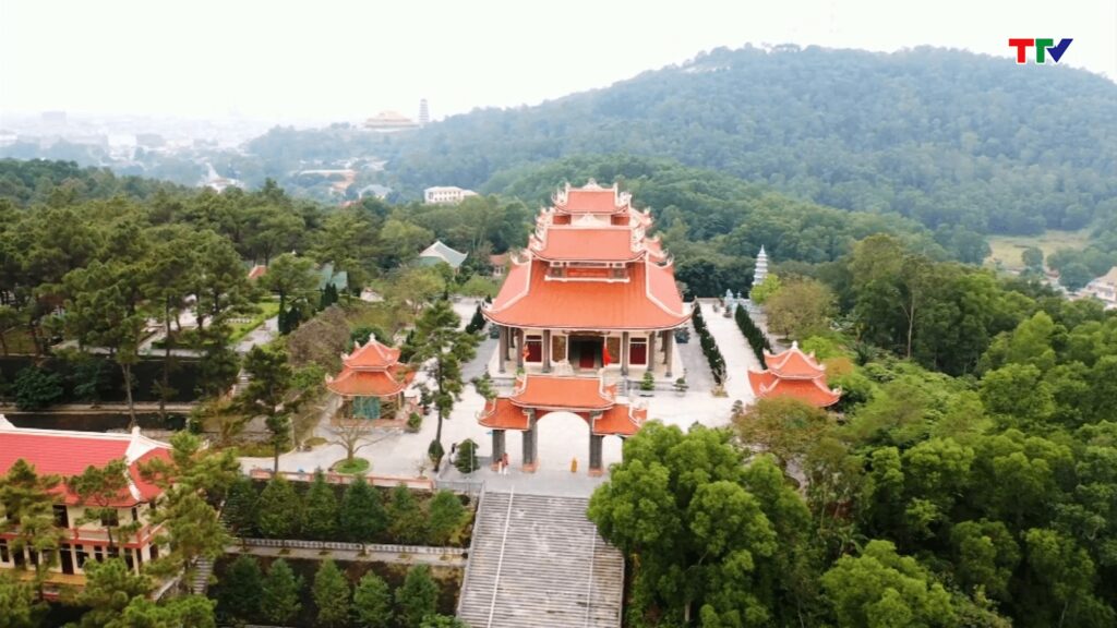 Mả Táng Hàm Rồng – nấm mồ của long mạch