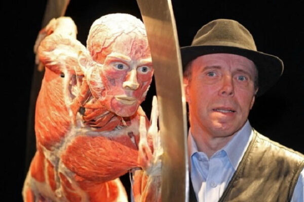Gunther von Hagens là ai Bác sĩ Tử thần